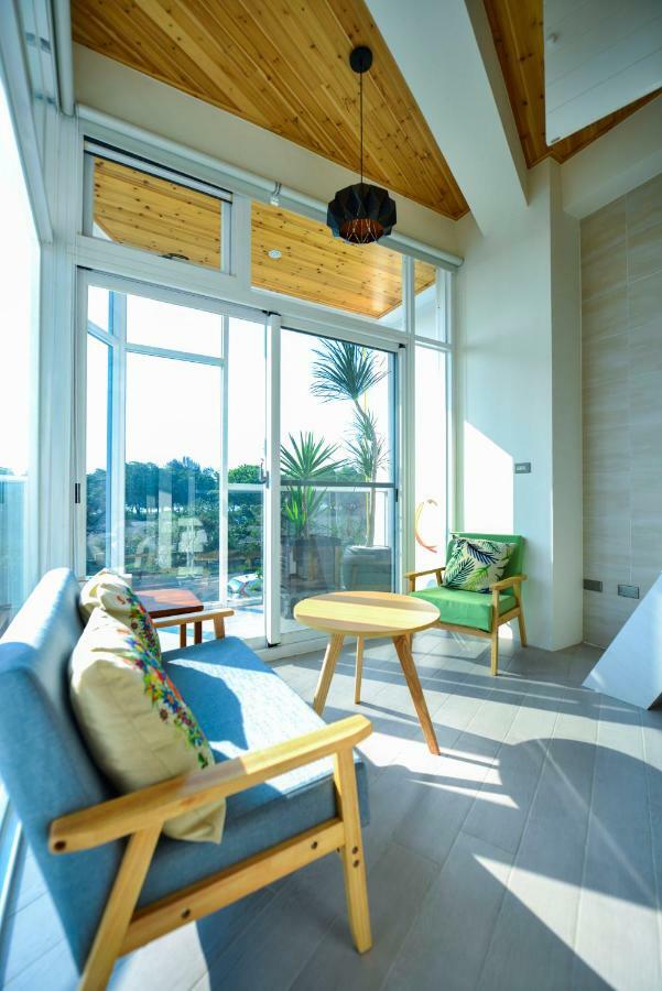 Admiring Island Appartement Tainan Buitenkant foto